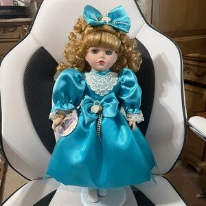 Porcelain doll Victorian season porcelain doll 16” tall